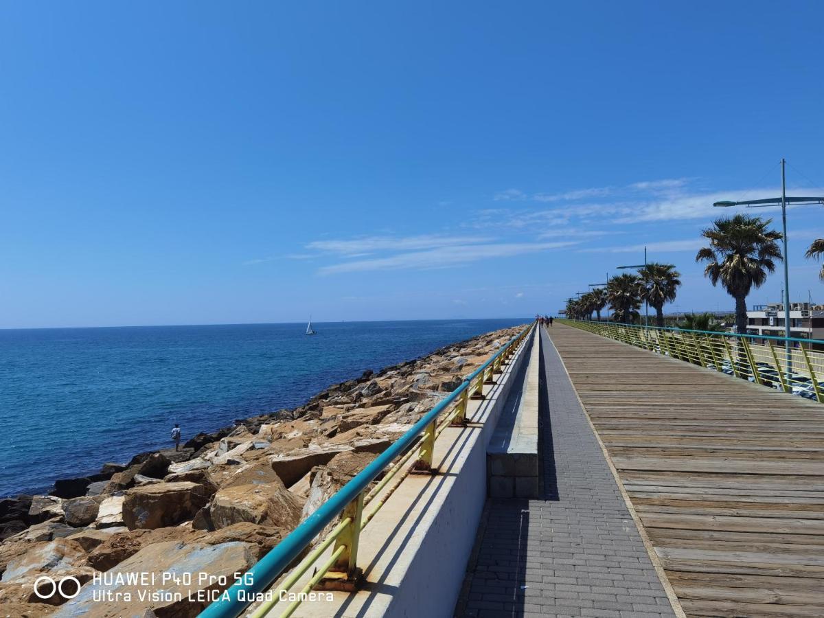 Holiday Apartment Torrevieja Buitenkant foto
