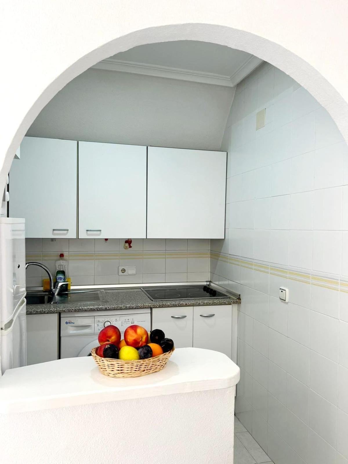 Holiday Apartment Torrevieja Buitenkant foto